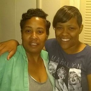 Meet your Posher, Lorraine